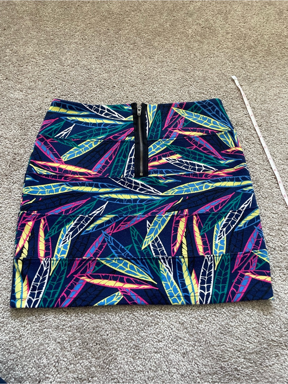 Bodycon Mult Colored Leaves Mini